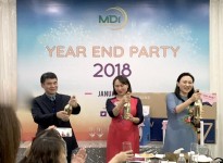 Tưng bừng tổng kết cuối năm 2018 tràn ngập niềm vui và ấm áp